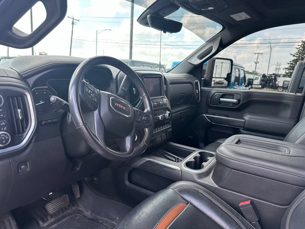 Used 2021 GMC Sierra 3500 AT4 w/ AT4 Premium Plus Package AWD/4WD image 5