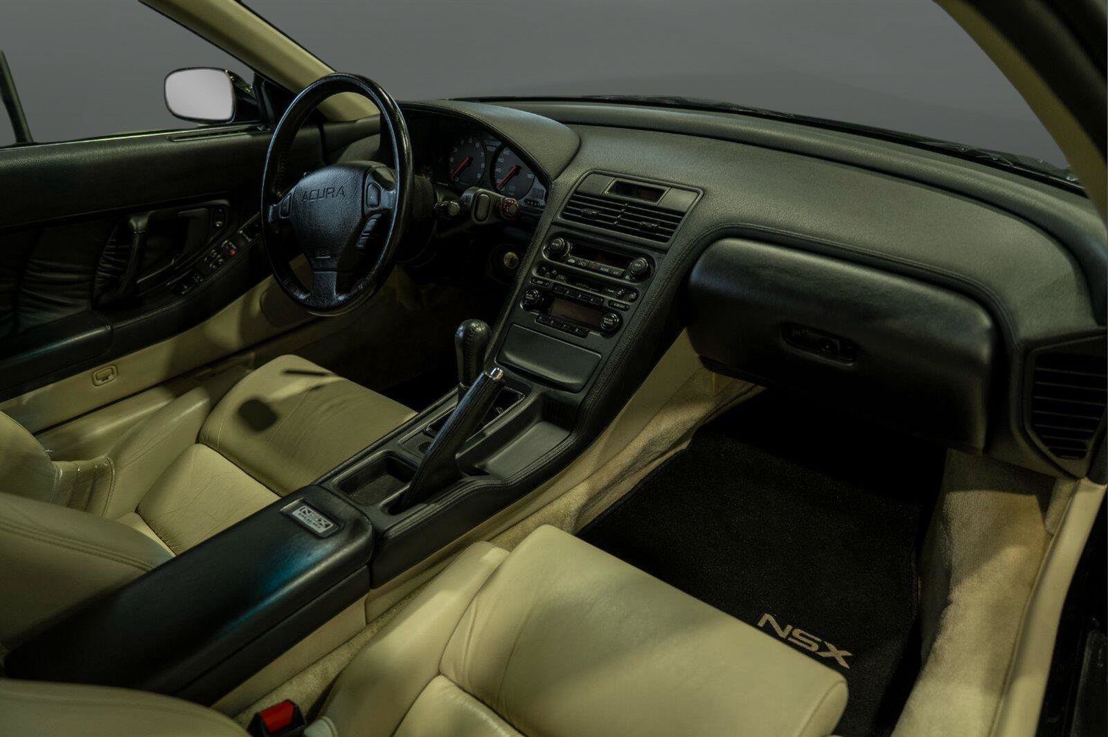 Used 1991 Acura NSX RWD image 46