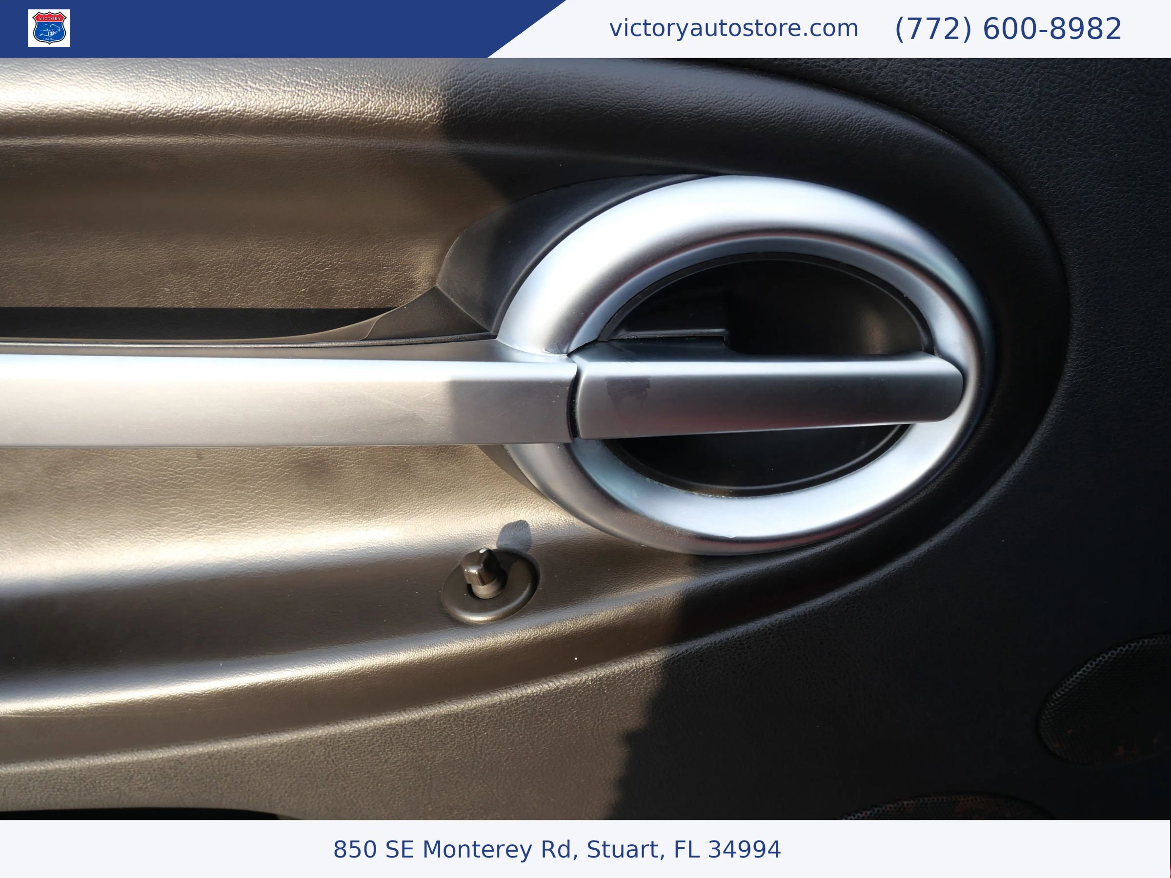 Used 2003 Chevrolet SSR w/ Preferred Equipment Group image 27