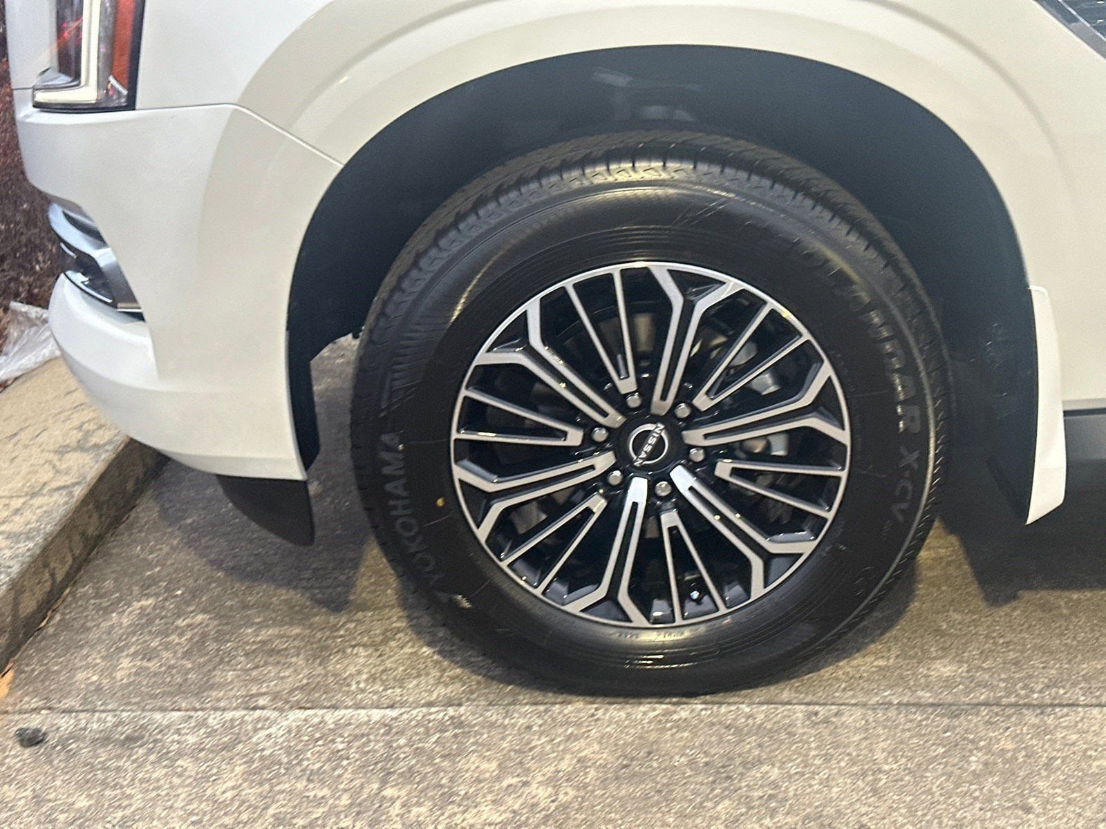 New 2026 Nissan Armada SL w/ Captain's Chari Seat Package image 11