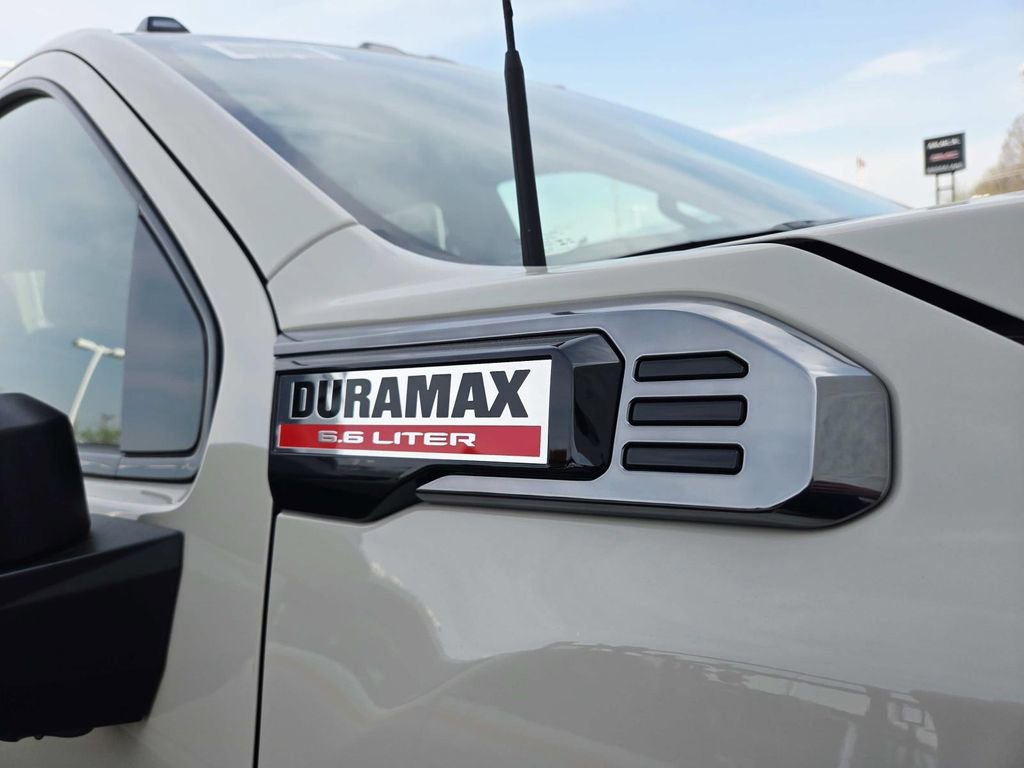 New 2026 GMC Sierra 2500 AT4 w/ AT4 Premium Plus Package image 24