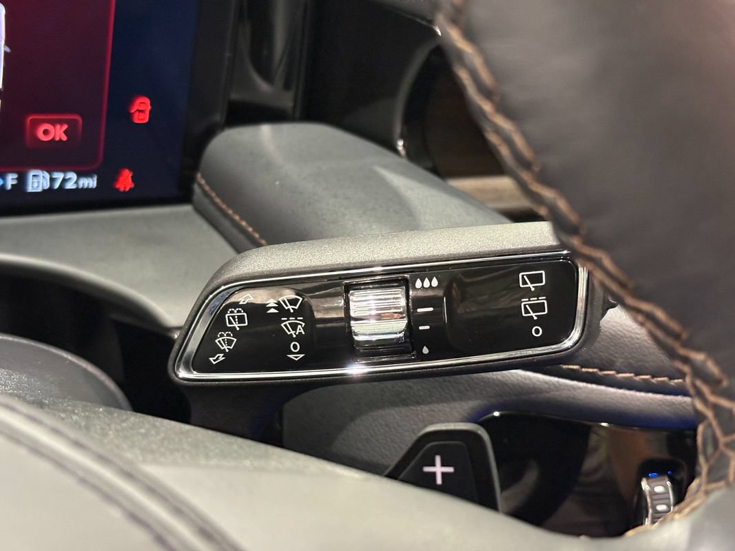 Used 2025 Lincoln Aviator Reserve w/ Illumination Package AWD/4WD image 15