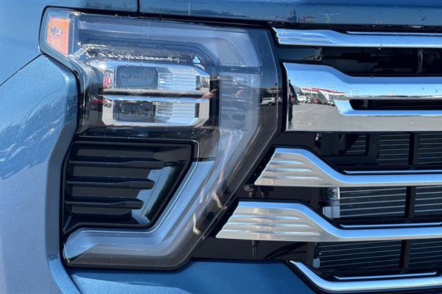 New 2026 Chevrolet Silverado 3500 High Country w/ Technology Package image 32