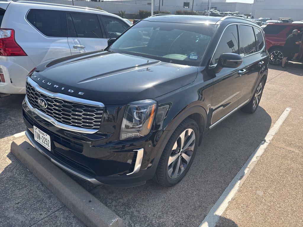 Used 2020 Kia Telluride S w/ S 8 Passenger Seating Package image 1