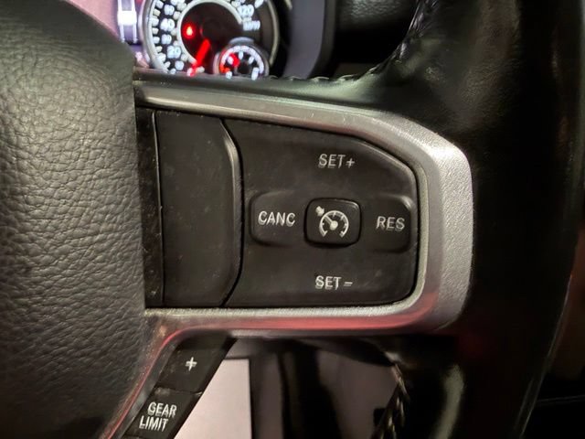 Used 2022 RAM 1500 Laramie AWD/4WD image 32