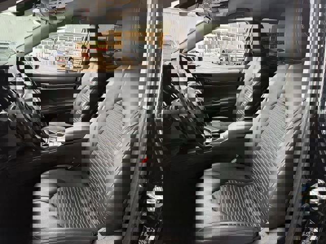 Used 2024 Toyota Camry SE FWD image 24