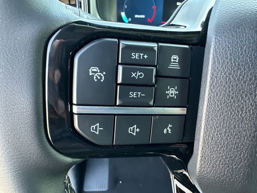 New 2026 Ford F250 Lariat w/ Black Appearance Package image 24