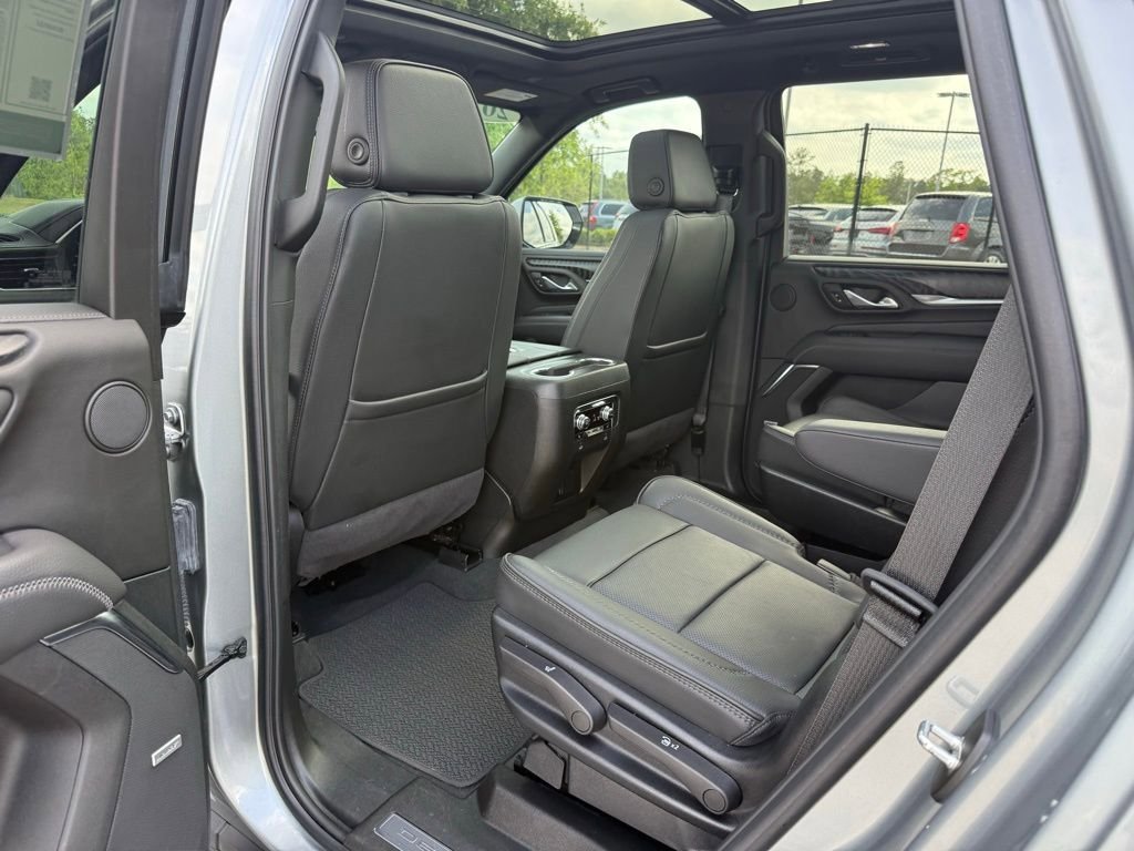 Used 2024 GMC Yukon Denali AWD/4WD image 28