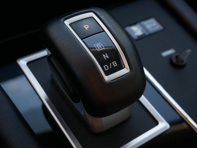 Used 2024 Mitsubishi Outlander SE AWD/4WD image 25