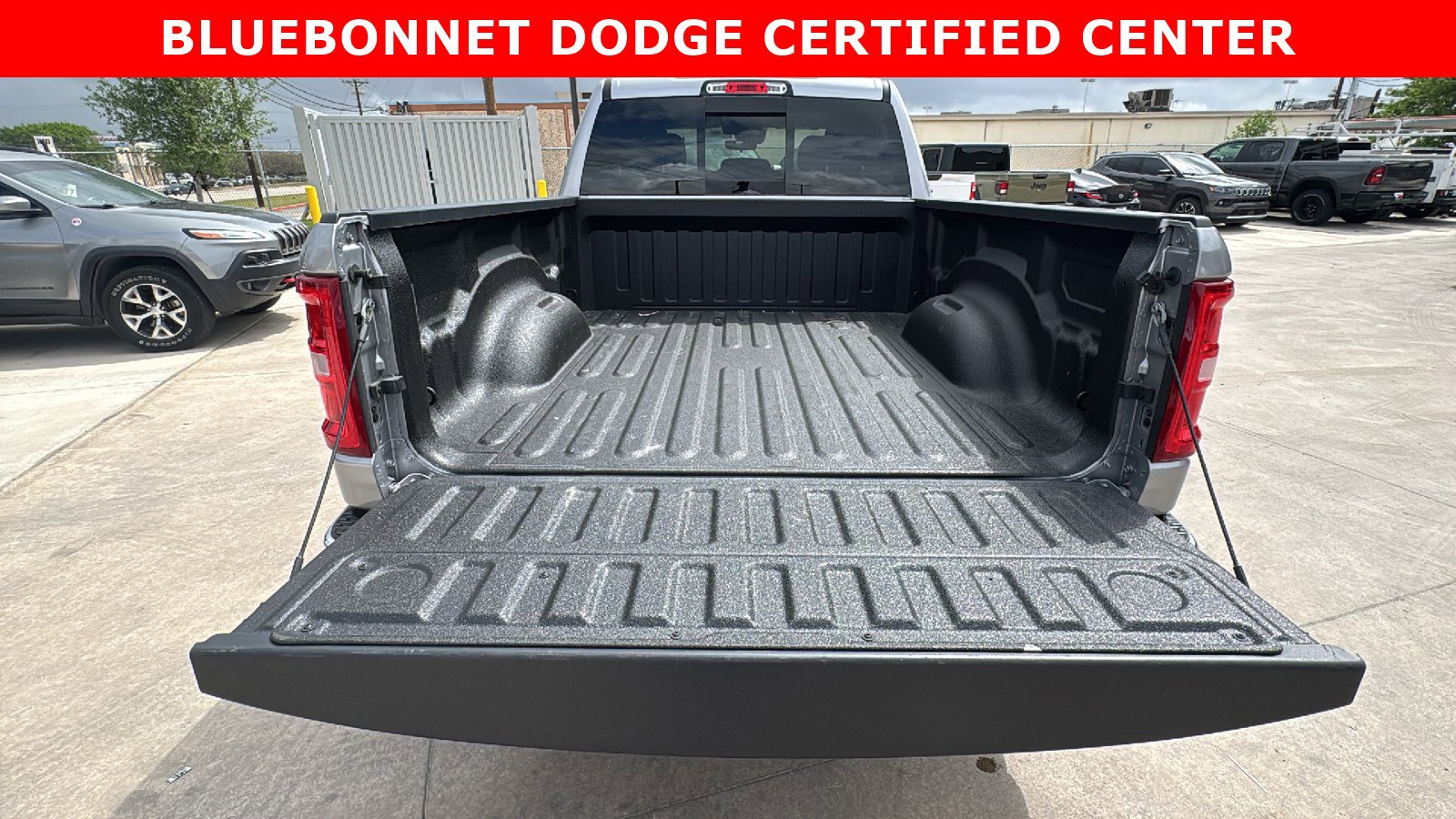 Used 2025 RAM 1500 Tradesman AWD/4WD image 23