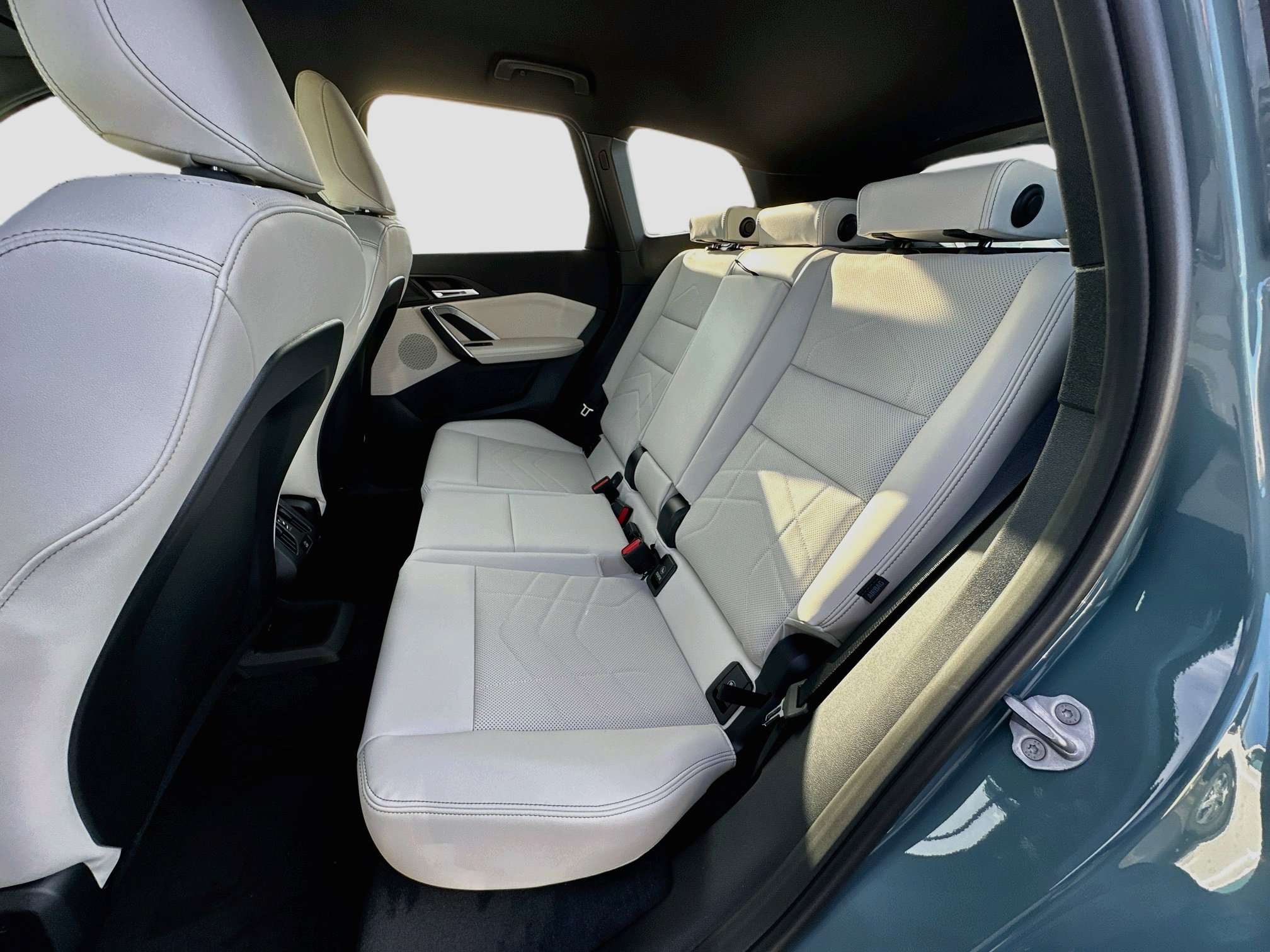 New 2027 BMW X1 xDrive28i AWD/4WD image 17