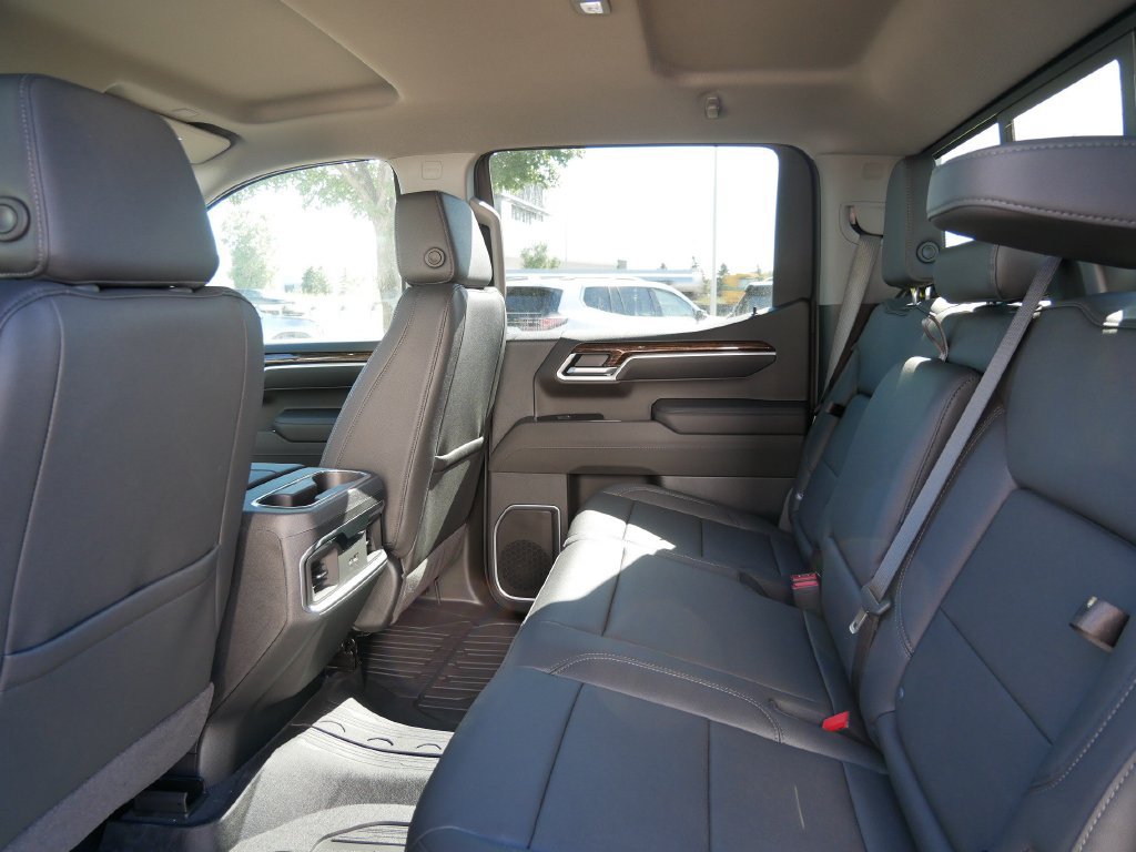 New 2026 GMC Sierra 1500 Elevation w/ Elevation Premium Package AWD/4WD image 7