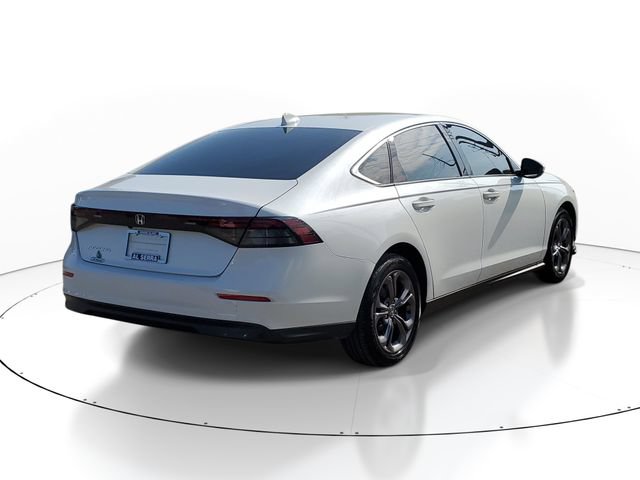 Used 2023 Honda Accord EX image 4
