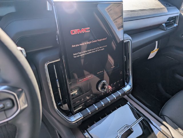 New 2026 GMC Yukon XL Denali w/ Denali Reserve Package AWD/4WD image 22