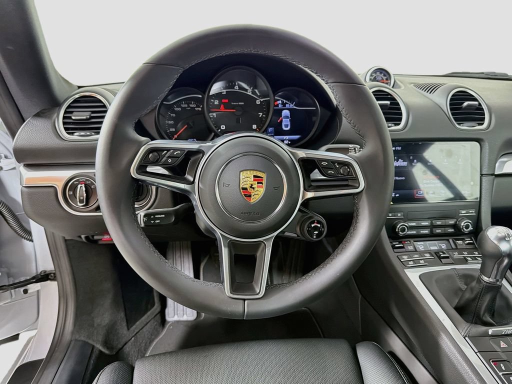 Used 2024 Porsche 718 Cayman w/ Premium Package RWD image 11