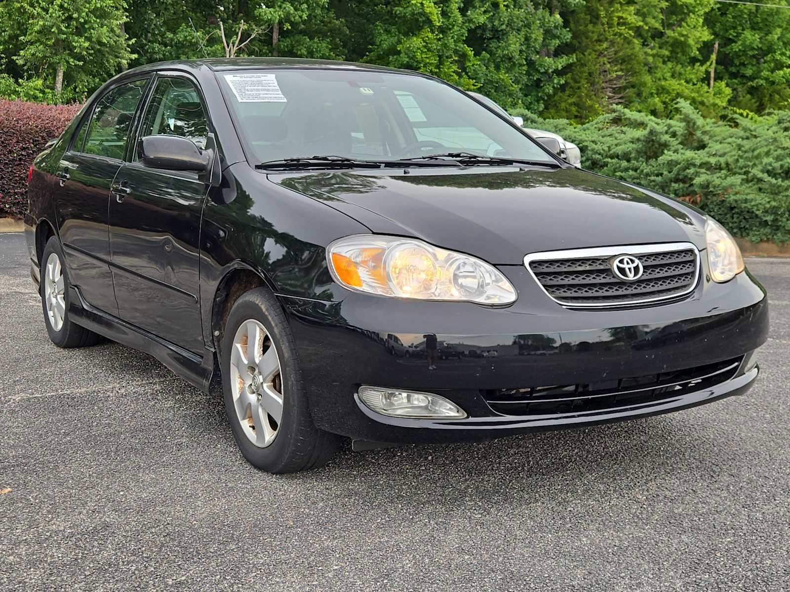 Used 2005 Toyota Corolla S FWD image 2