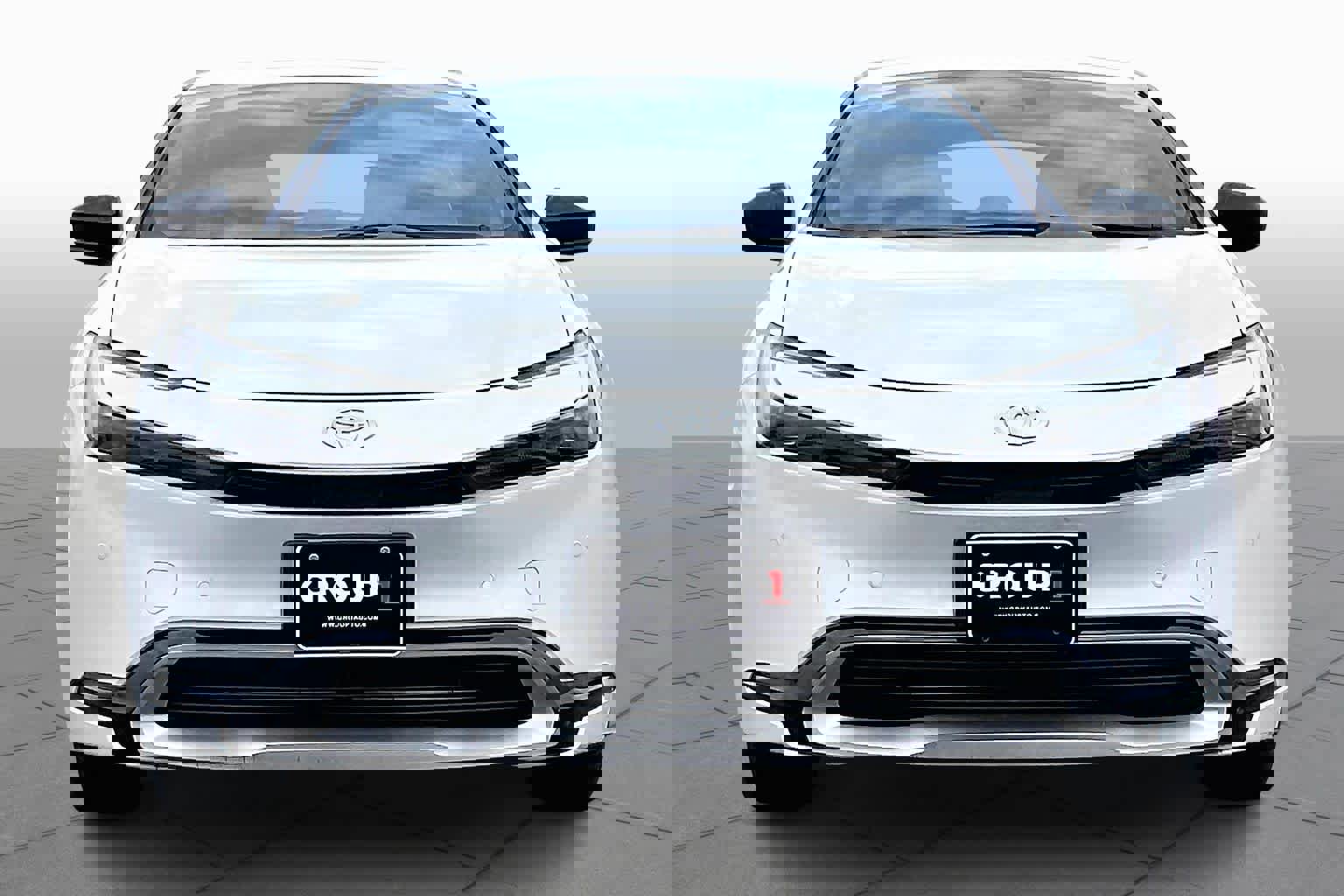 Used 2024 Toyota Prius Prime image 3