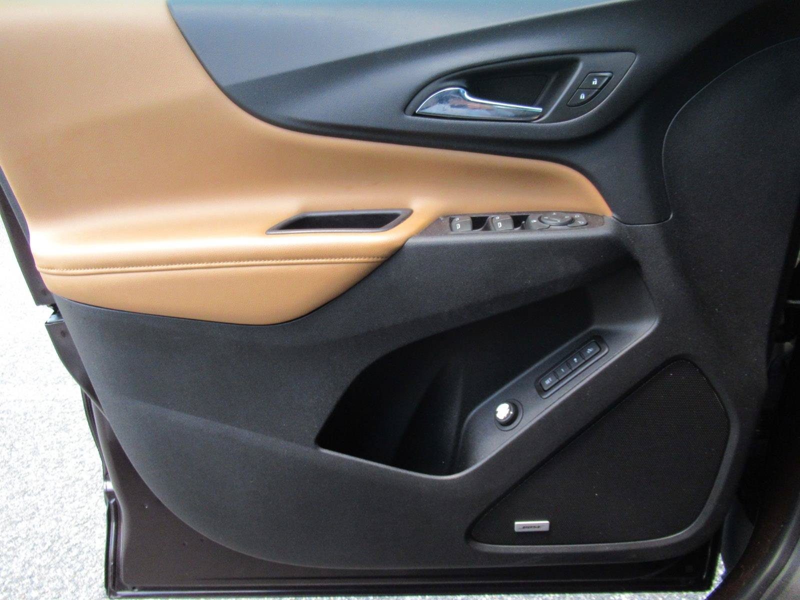Certified 2020 Chevrolet Equinox Premier FWD image 20