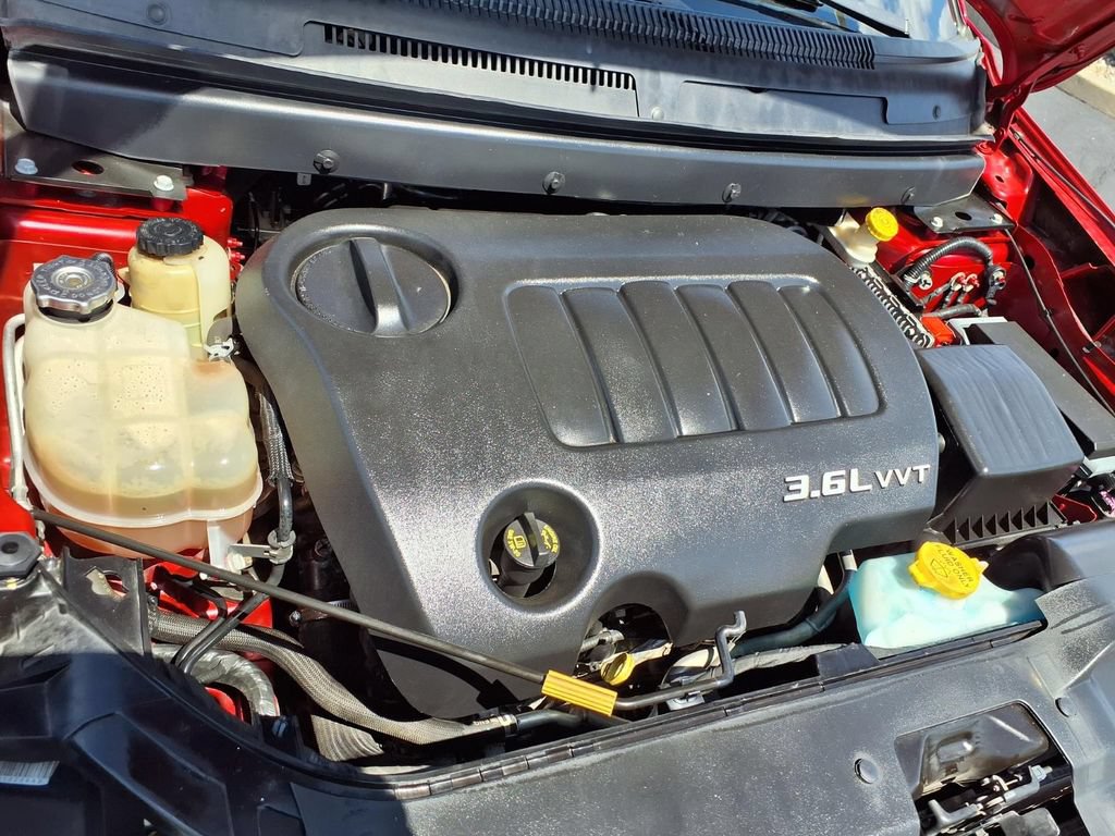 Used 2015 Dodge Journey SXT w/ Flexible Seating Group FWD image 29