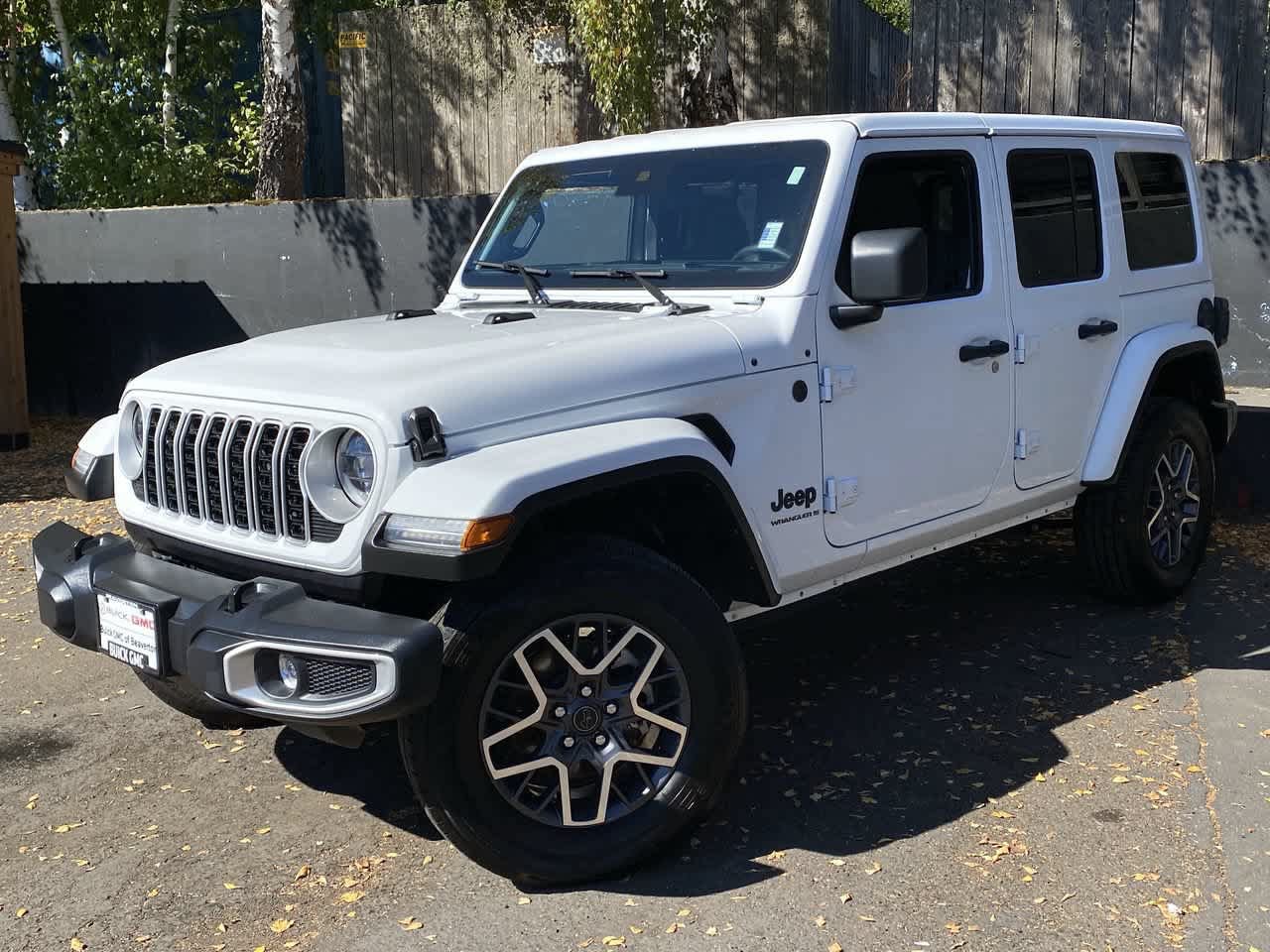 Used 2025 Jeep Wrangler Unlimited Sahara