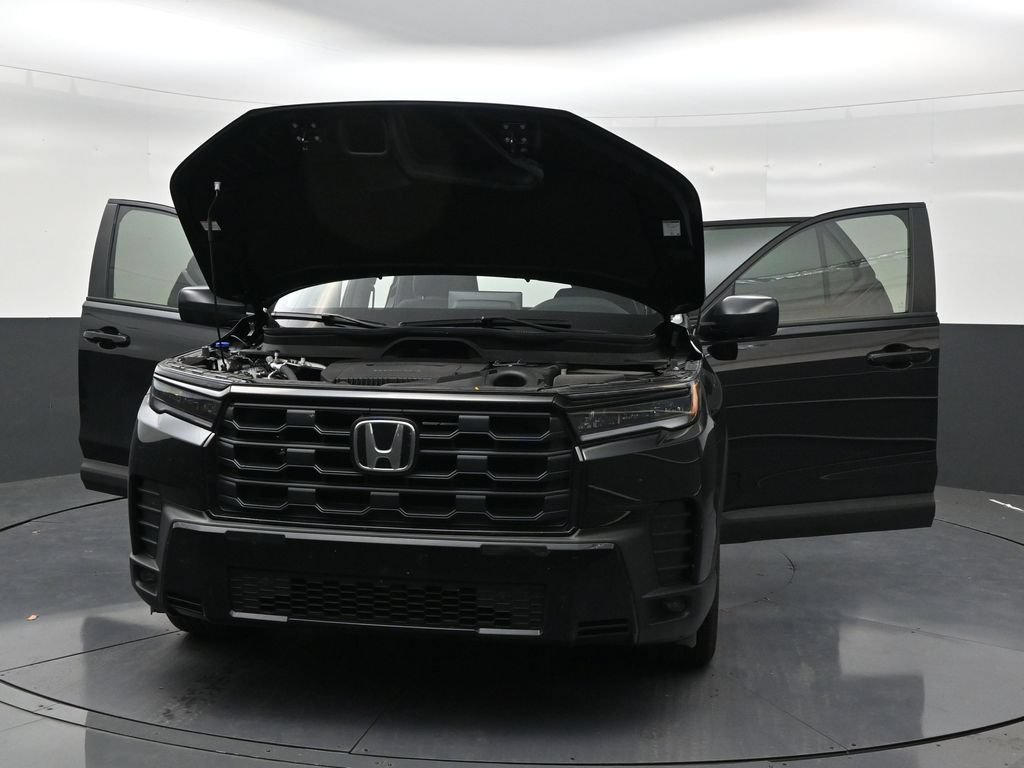 Used 2026 Honda Pilot Sport image 32