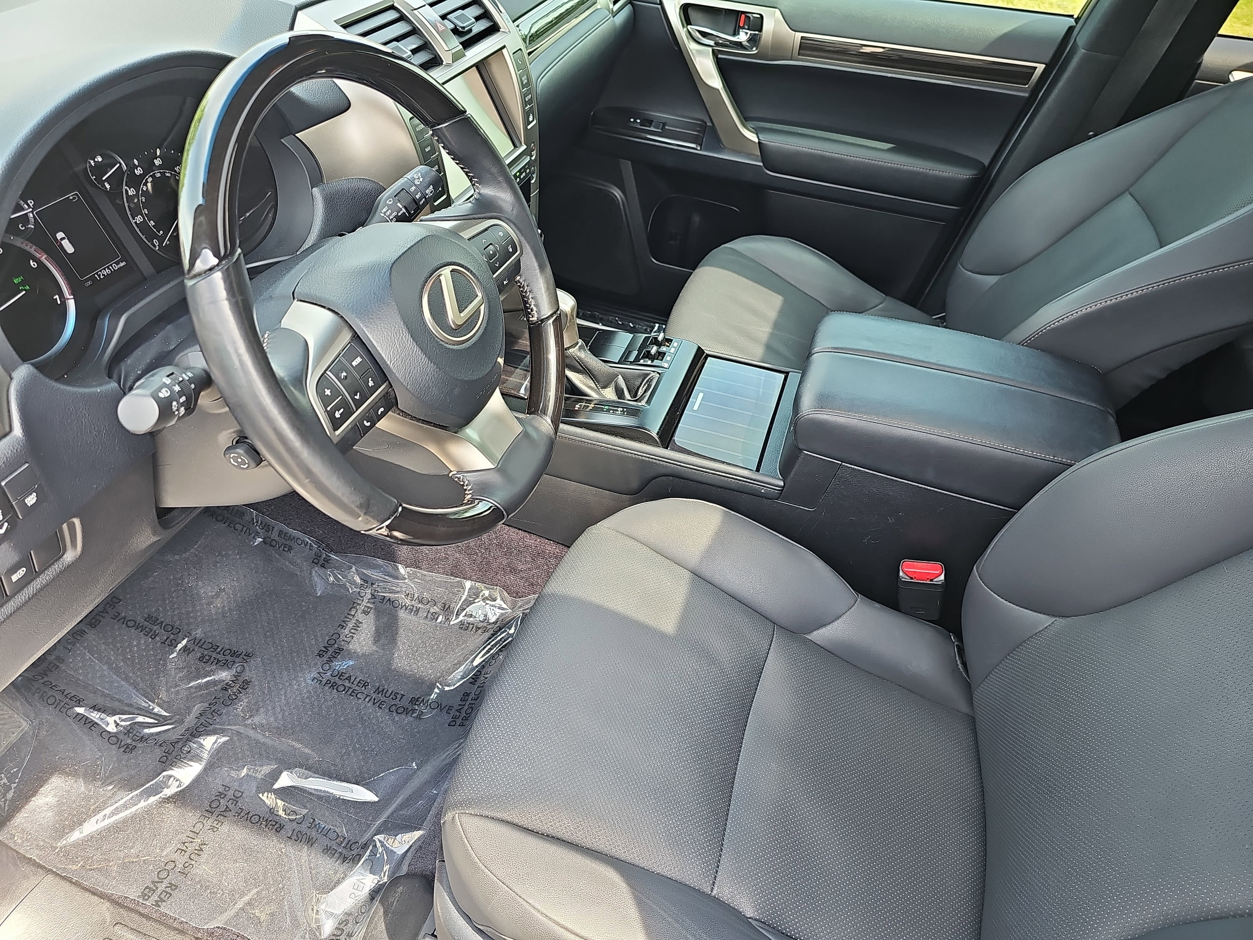 Used 2020 Lexus GX 460 Premium w/ Premium Package AWD/4WD image 16