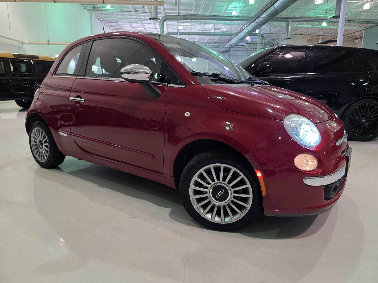 Used 2012 FIAT 500 Lounge w/ Luxury Leather Pkg image 1
