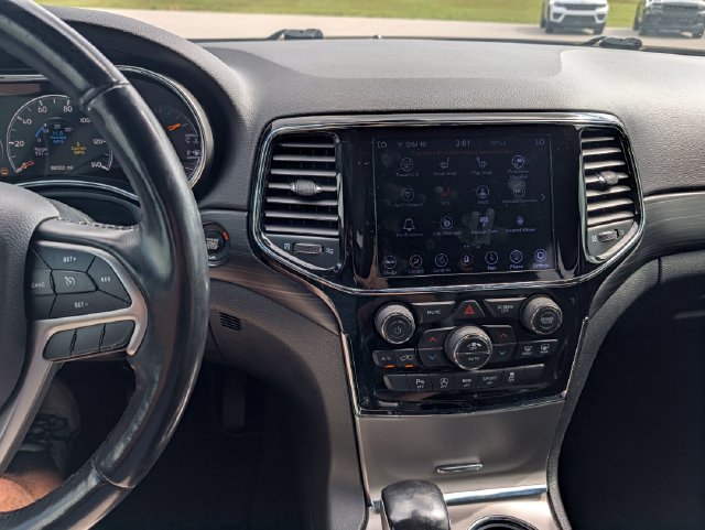 Used 2021 Jeep Grand Cherokee Laredo X RWD image 17