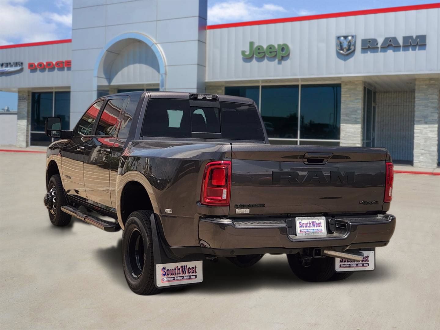 New 2026 RAM 3500 Laramie w/ Night Edition AWD/4WD image 4