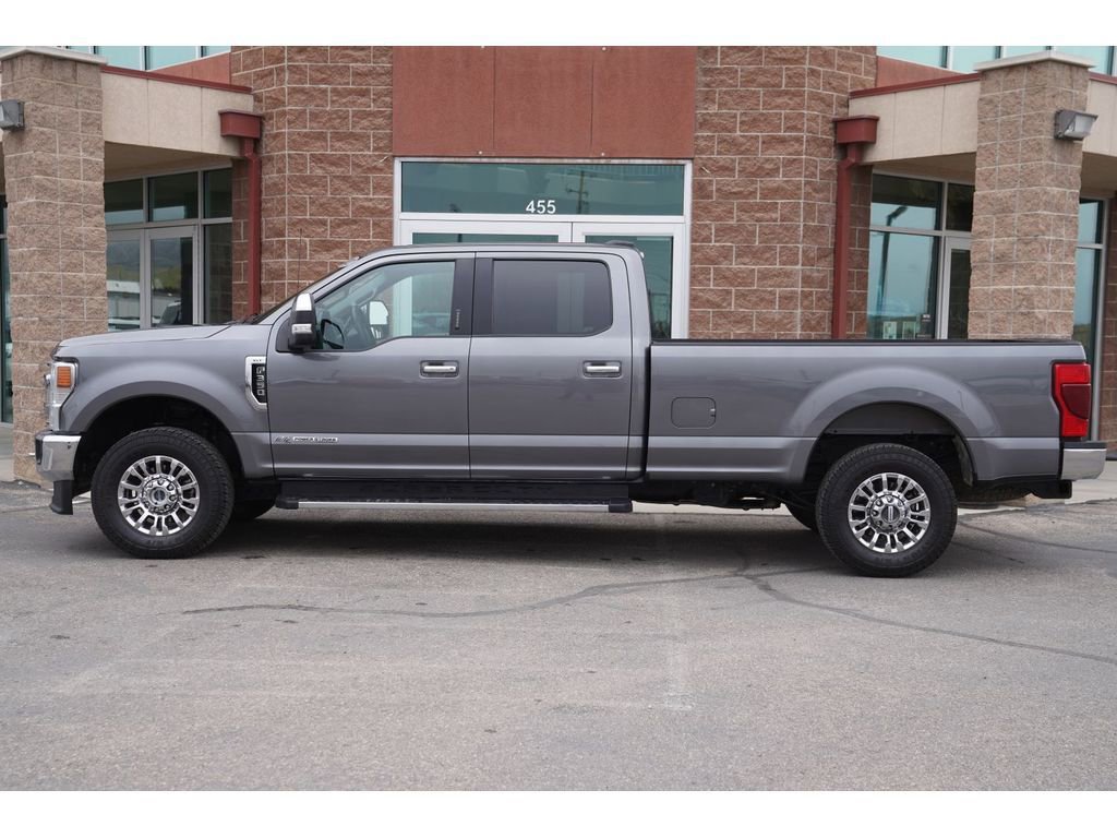 Used 2022 Ford F350 XLT w/ XLT Premium Package AWD/4WD image 4