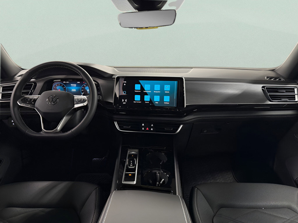 New 2026 Volkswagen Atlas Cross Sport SE image 10