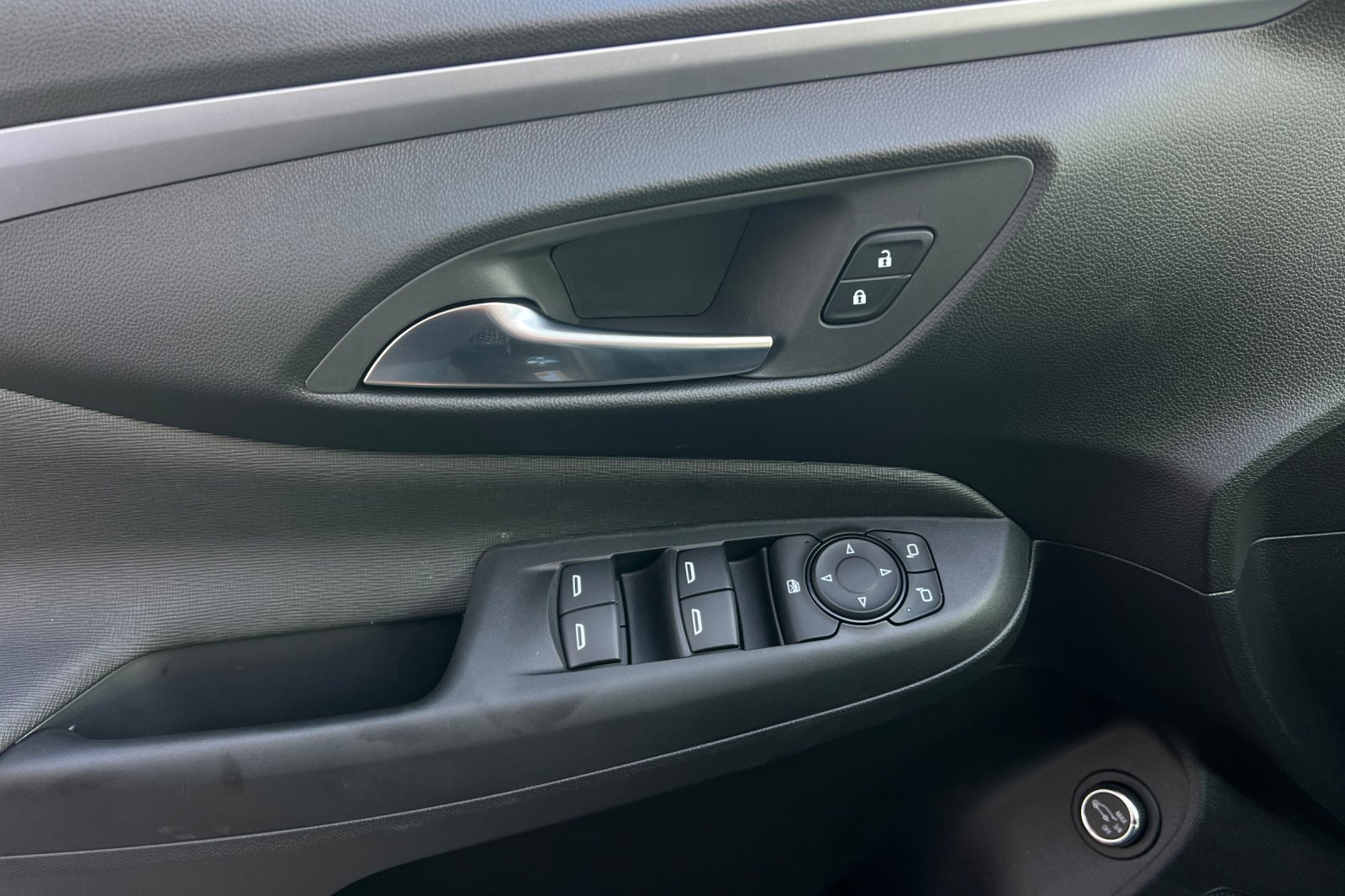 New 2026 Buick Envista Preferred w/ Convenience I Package FWD image 9