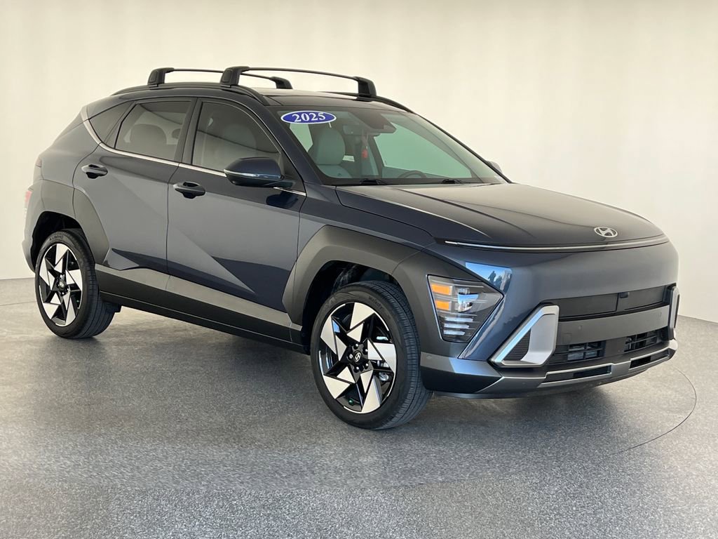 Used 2025 Hyundai Kona Limited image 9