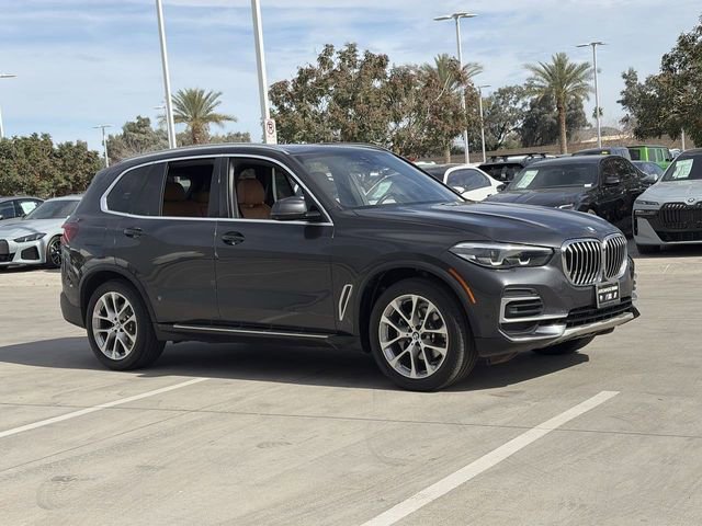 Used 2023 BMW X5 xDrive40i image 4