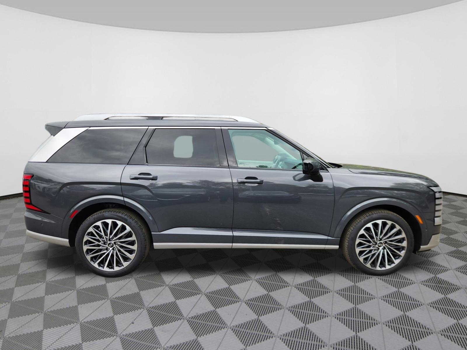 Used 2026 Hyundai Palisade Calligraphy AWD/4WD image 6
