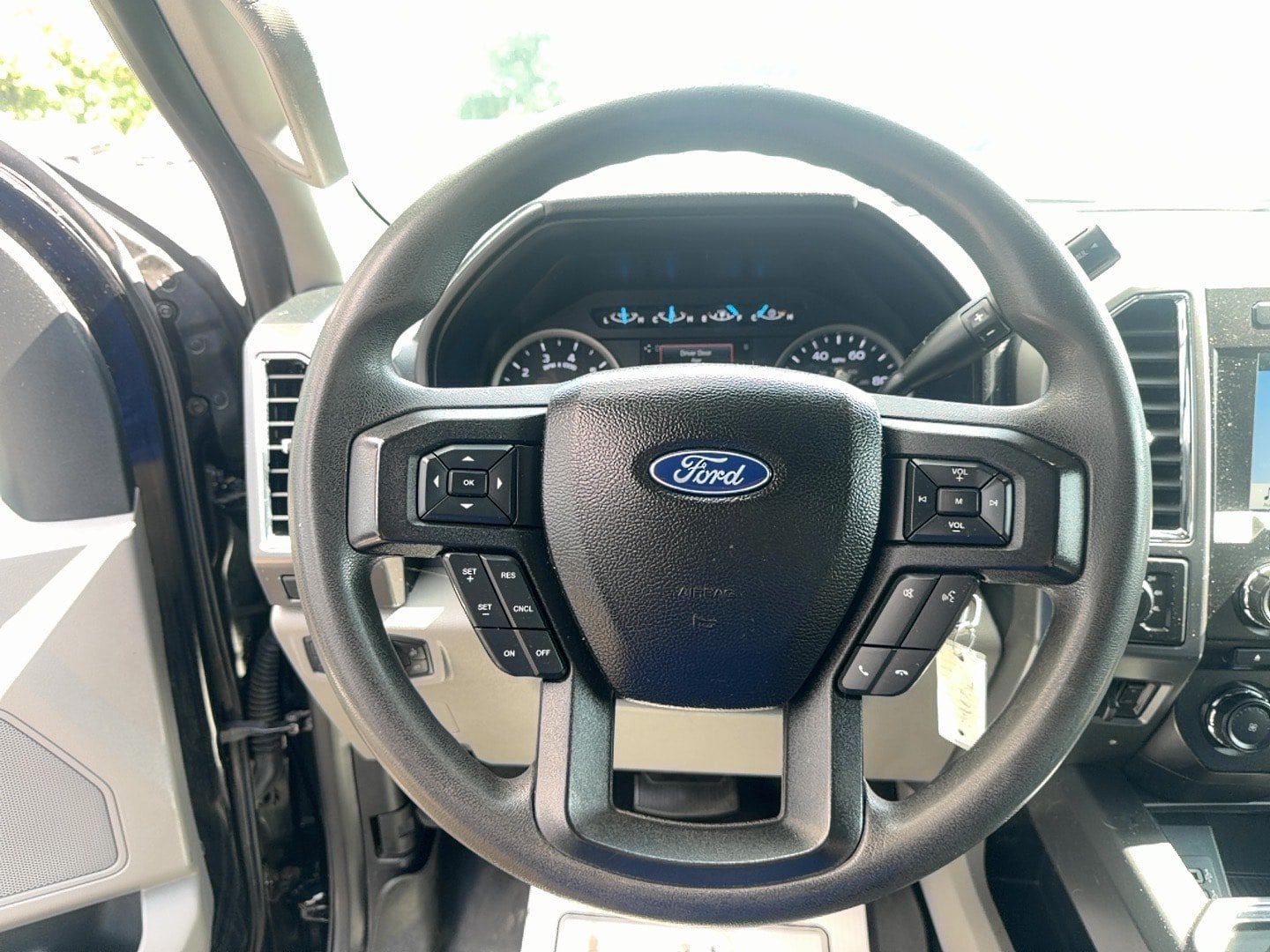 Used 2017 Ford F350 XLT AWD/4WD image 20
