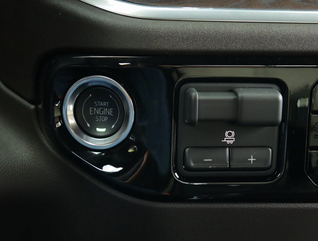New 2026 GMC Sierra 2500 SLT w/ SLT Premium Package image 18