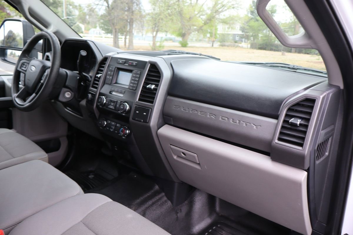 Used 2019 Ford F250 XL w/ Power Equipment Group AWD/4WD image 17
