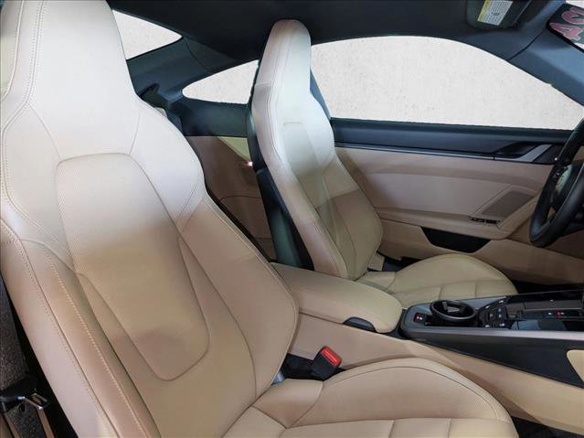 Used 2024 Porsche 911 Carrera 4 AWD/4WD image 18