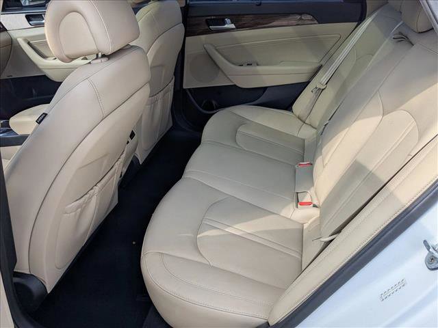 Used 2016 Hyundai Sonata Limited w/ Option Group 02 image 20