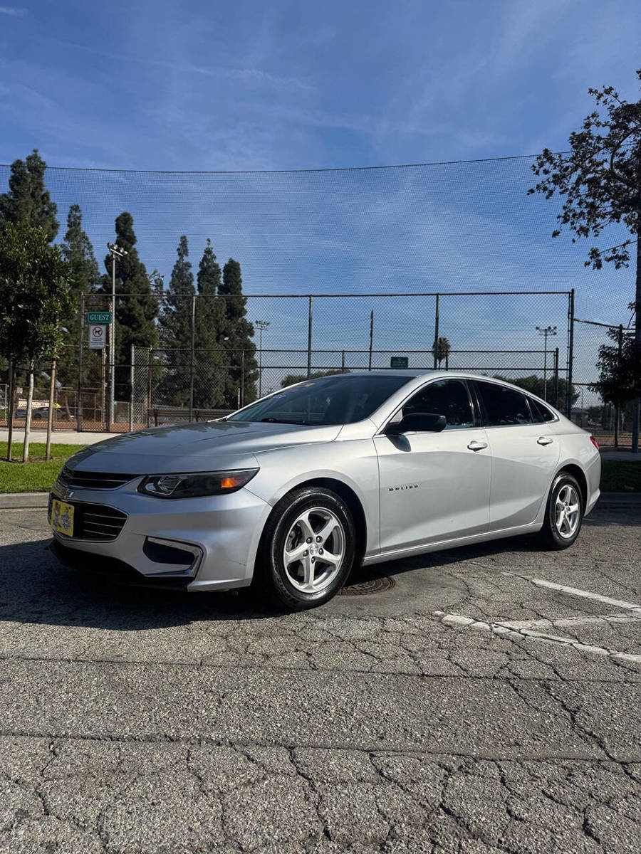 Used 2016 Chevrolet Malibu LS image 3