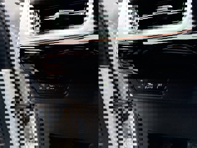 Used 2026 BMW X1 xDrive28i image 23