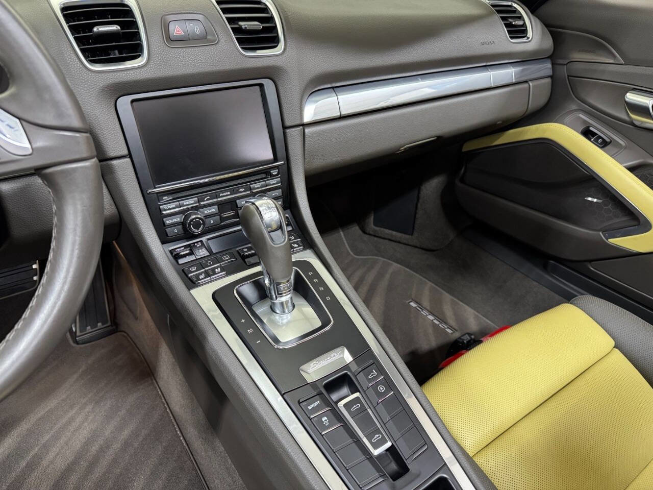 Used 2013 Porsche Boxster image 25