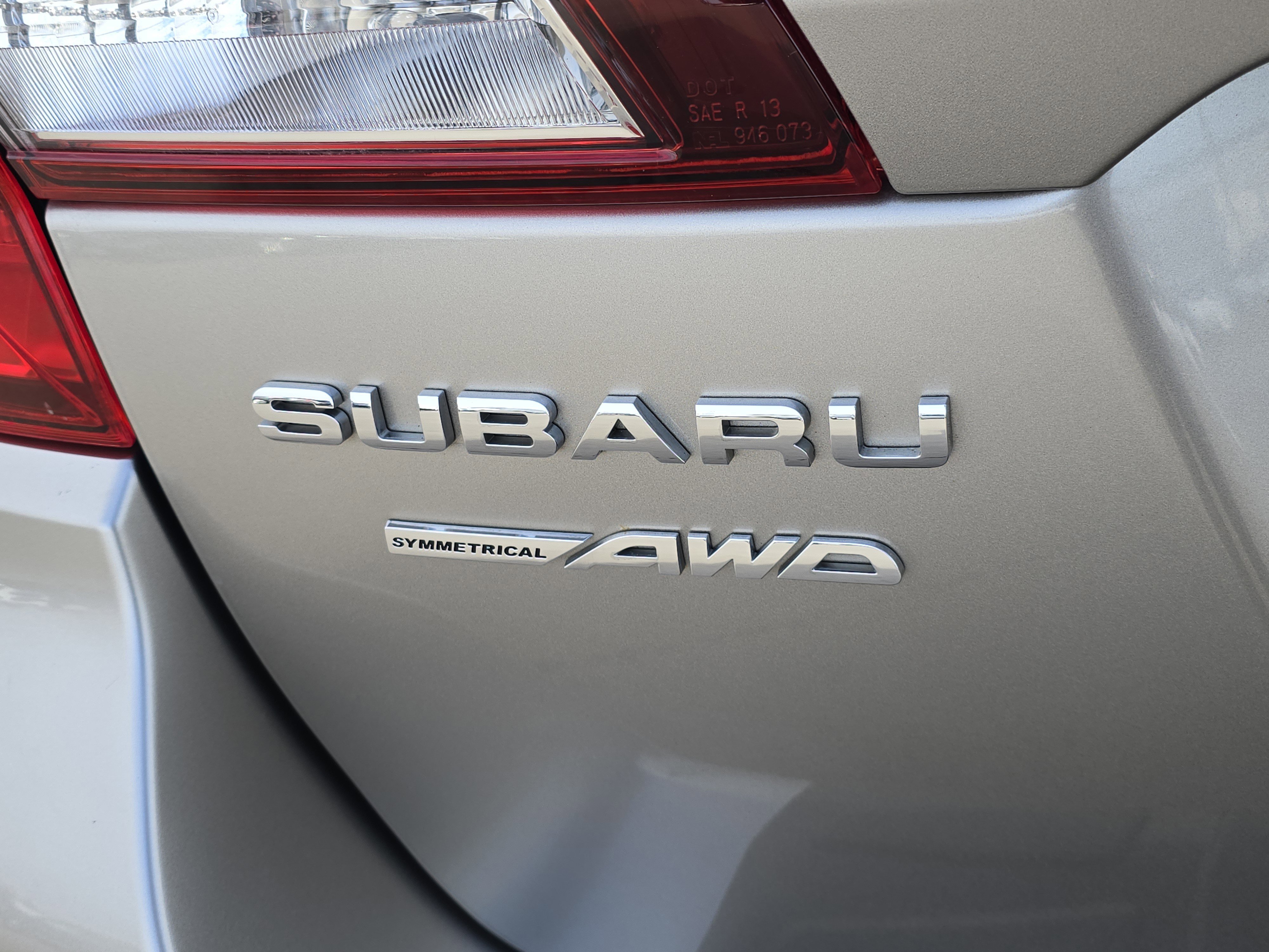 Used 2019 Subaru Outback 2.5i Premium image 10