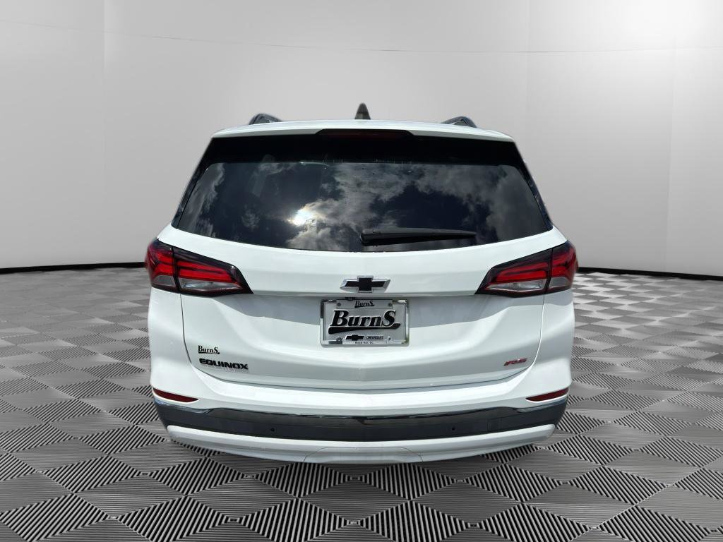 Used 2022 Chevrolet Equinox RS w/ RS Leather Package image 6