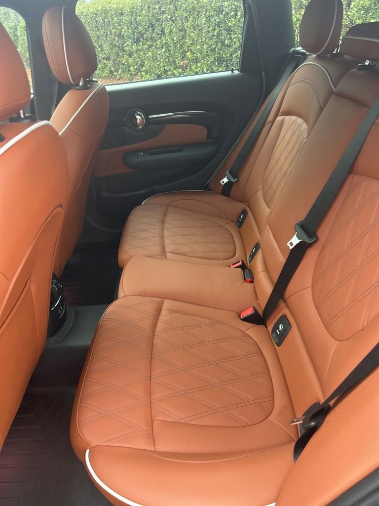 Used 2024 MINI Cooper Clubman S w/ Signature Upholstery Package image 26