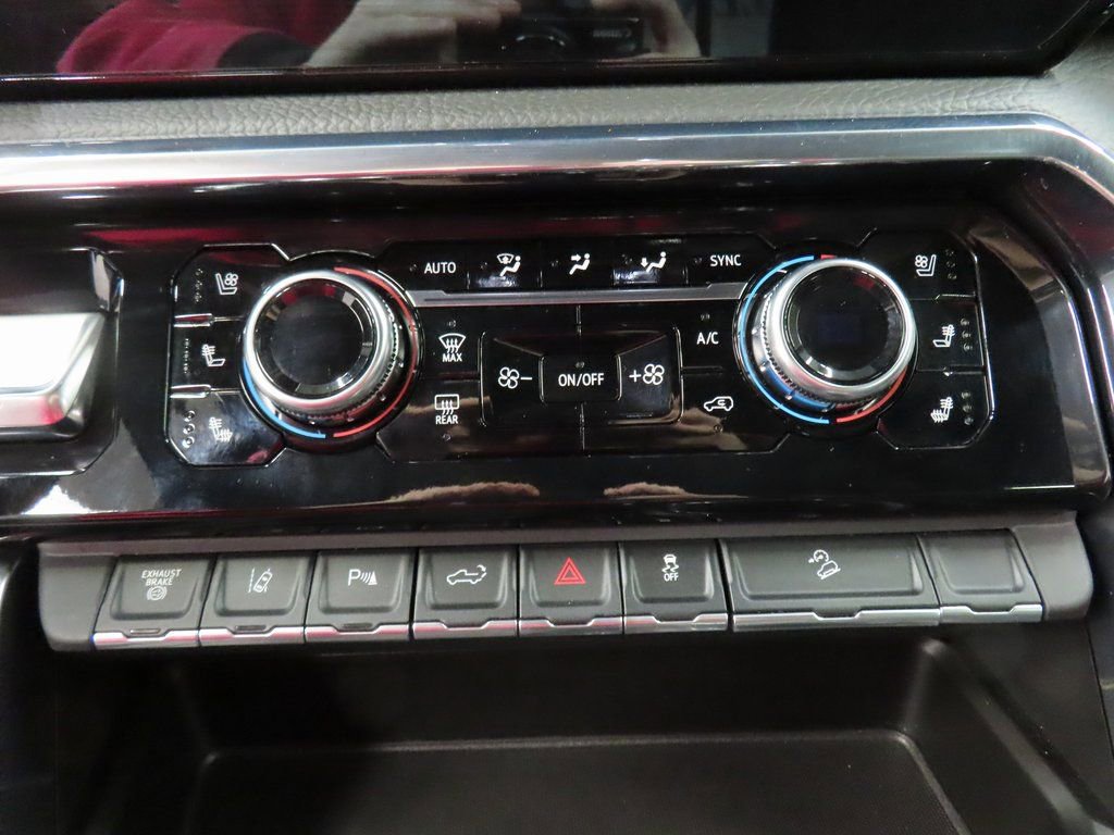 Used 2024 GMC Sierra 2500 Denali w/ Technology Package image 51