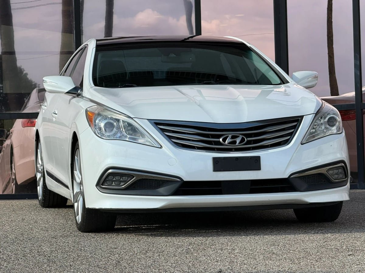 Used 2016 Hyundai Azera Limited FWD image 17