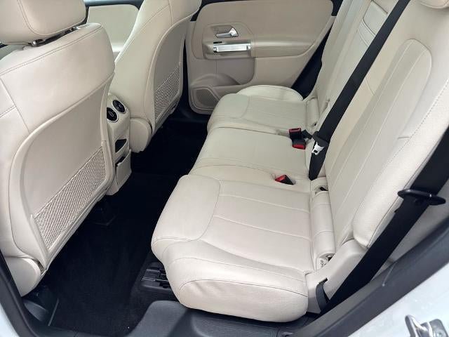 Used 2023 Mercedes-Benz GLB 250 image 19