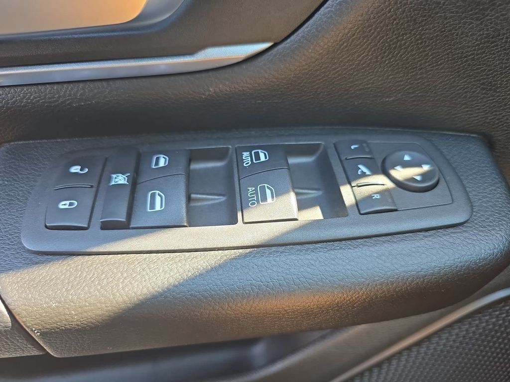 Certified 2023 RAM 1500 Big Horn AWD/4WD image 30
